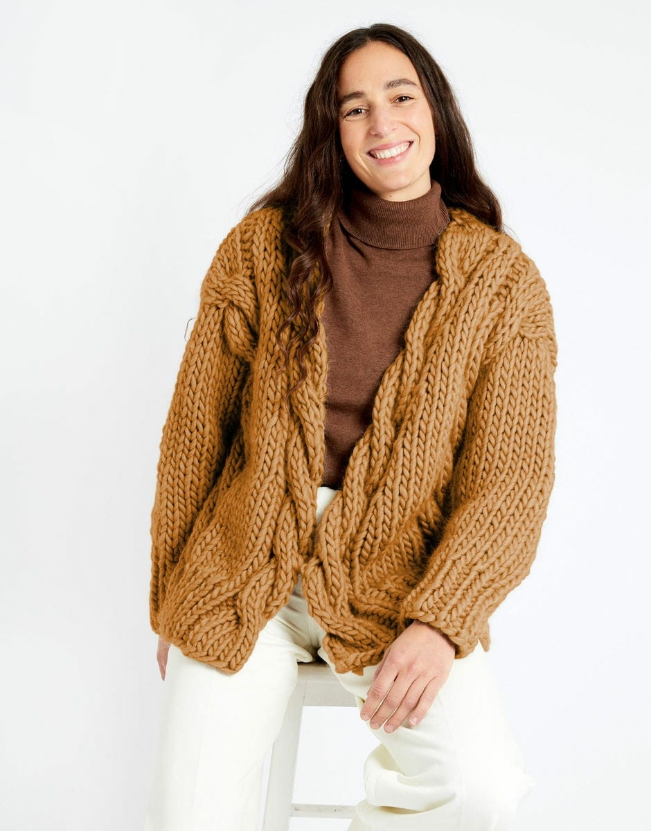Robison-Cardigan_CSW_Crazy-Sexy-Wool_CSW_Brown-Sugar