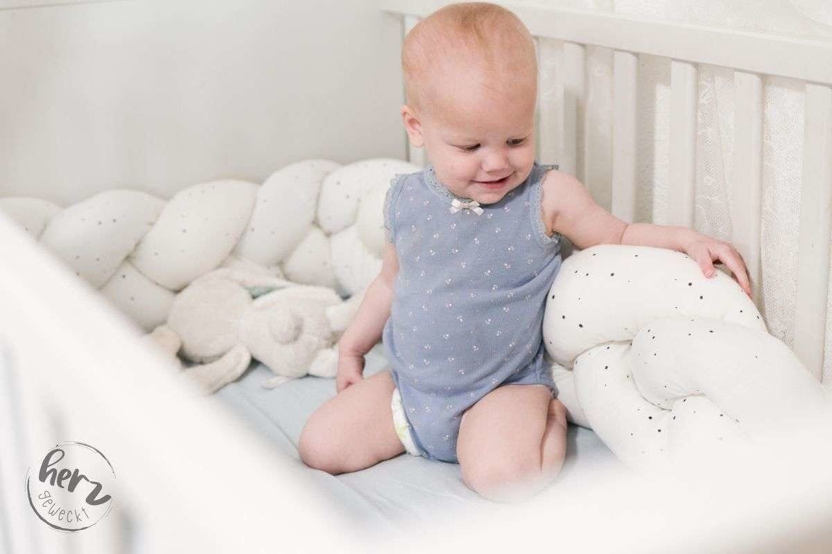 Anleitung: Bettschlange nähen – ein kuschliger Zopf aus Jersey