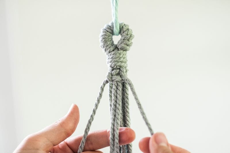 Makramee-Blumemenampel-Kreuzknoten_05