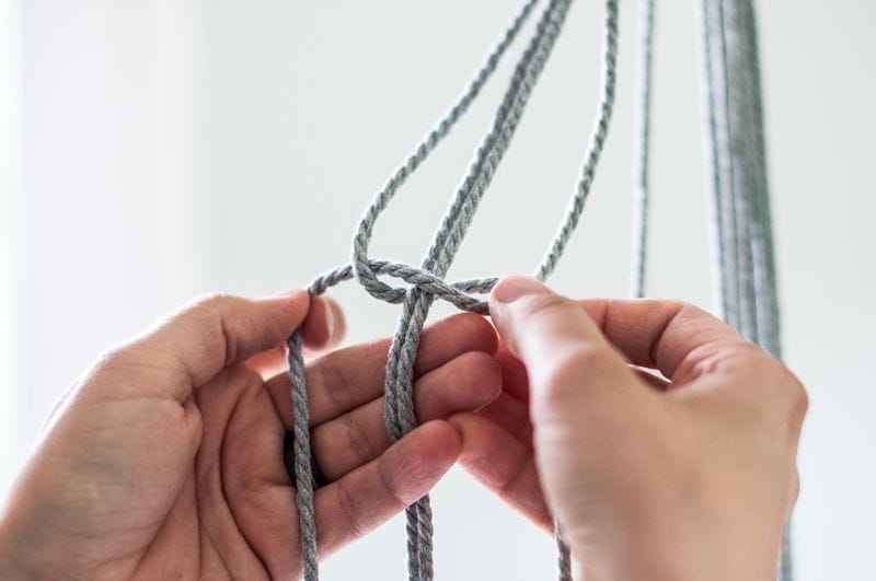 Makramee-Blumemenampel-Spiralknoten_02