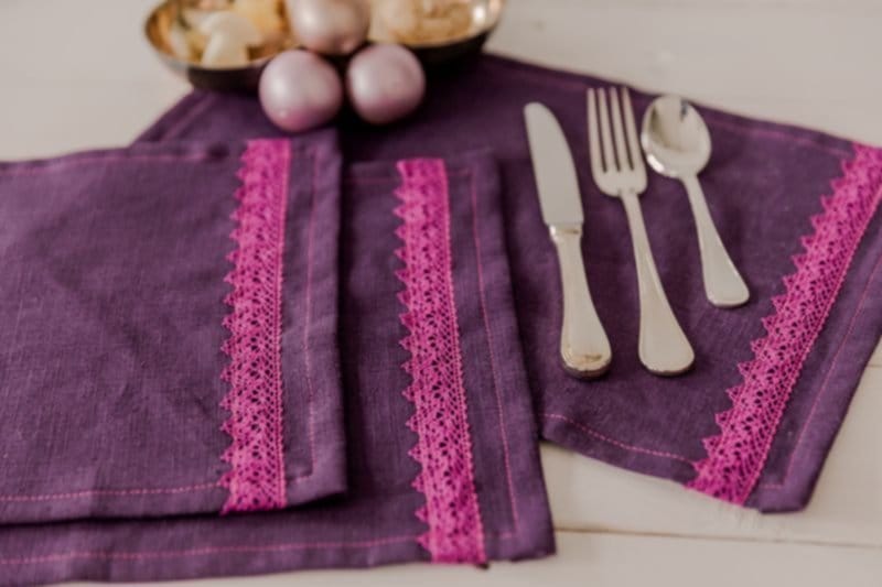 Tischsets mit Spitze