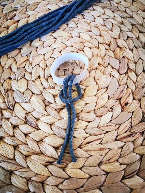 Weihnachtswichtel_Makramee_Anleitung_3